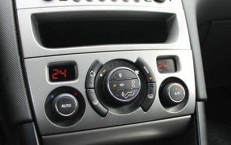 Peugeot 408 I рестайлинг, 2013 год, 639 000 рублей, 15 фотография