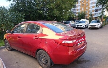 KIA Rio III рестайлинг, 2012 год, 650 000 рублей, 3 фотография