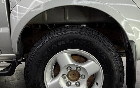 Nissan NP300, 2012 год, 1 250 000 рублей, 15 фотография