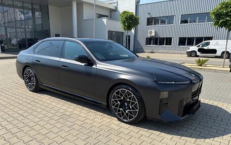 BMW 7 серия, 2026 год, 23 365 000 рублей, 2 фотография