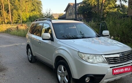 Subaru Forester, 2010 год, 890 000 рублей, 11 фотография