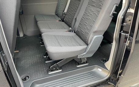 Volkswagen Caravelle T6 рестайлинг, 2022 год, 9 950 000 рублей, 8 фотография
