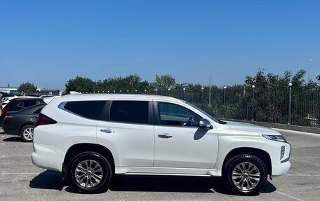 Mitsubishi Pajero Sport III рестайлинг, 2020 год, 3 250 000 рублей, 2 фотография