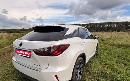 Lexus RX IV рестайлинг, 2018 год, 4 100 000 рублей, 5 фотография
