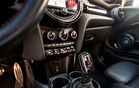 MINI Hatch, 2020 год, 3 300 000 рублей, 18 фотография