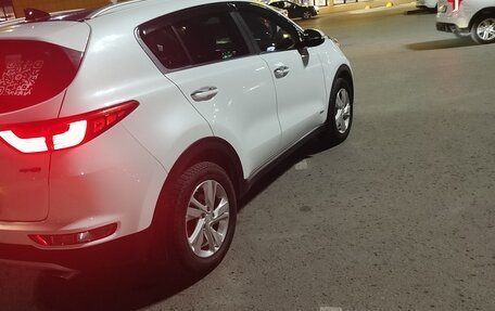KIA Sportage IV рестайлинг, 2016 год, 1 750 000 рублей, 6 фотография