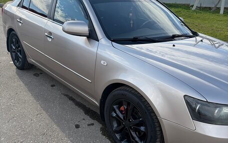 Hyundai Sonata VI, 2007 год, 500 000 рублей, 2 фотография