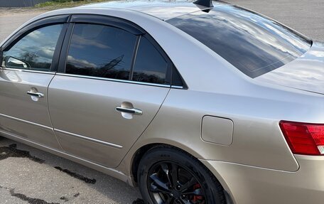 Hyundai Sonata VI, 2007 год, 500 000 рублей, 4 фотография
