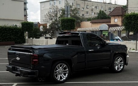 Chevrolet Silverado, 2017 год, 7 700 000 рублей, 12 фотография