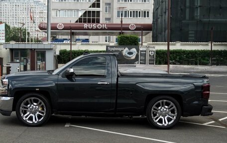 Chevrolet Silverado, 2017 год, 7 700 000 рублей, 13 фотография