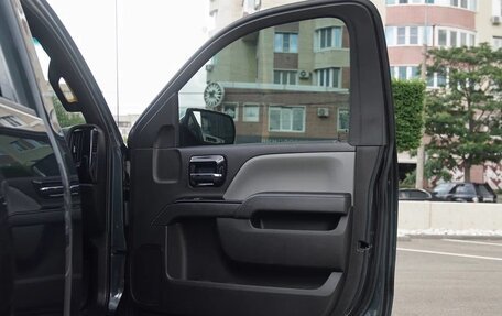 Chevrolet Silverado, 2017 год, 7 700 000 рублей, 32 фотография