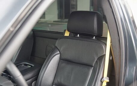 Chevrolet Silverado, 2017 год, 7 700 000 рублей, 28 фотография