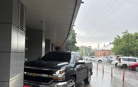 Chevrolet Silverado, 2017 год, 7 700 000 рублей, 39 фотография