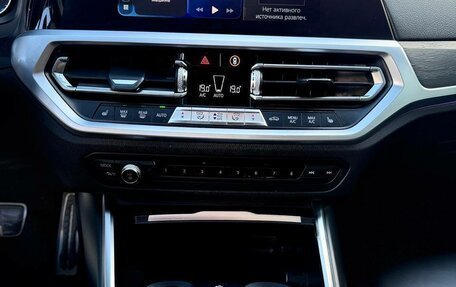BMW 3 серия, 2019 год, 3 290 000 рублей, 15 фотография