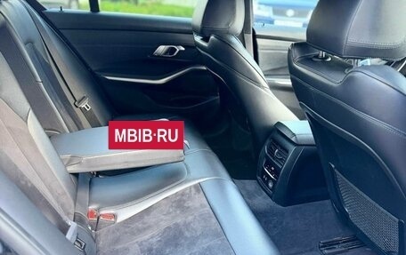 BMW 3 серия, 2019 год, 3 290 000 рублей, 11 фотография