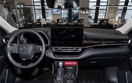 Toyota Highlander, 2026 год, 6 190 000 рублей, 19 фотография