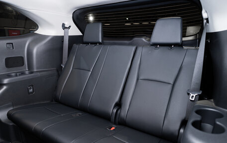 Toyota Highlander, 2025 год, 5 690 000 рублей, 26 фотография