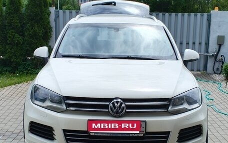 Volkswagen Touareg III, 2010 год, 1 400 000 рублей, 2 фотография
