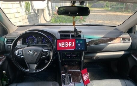 Toyota Camry, 2016 год, 3 000 000 рублей, 7 фотография