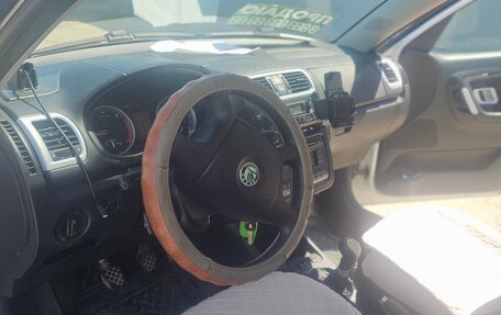 Skoda Roomster, 2008 год, 1 100 000 рублей, 4 фотография