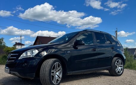 Mercedes-Benz M-Класс, 2011 год, 1 650 000 рублей, 2 фотография