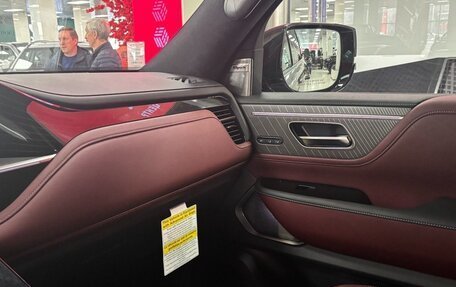 Infiniti QX80, 2025 год, 15 000 000 рублей, 19 фотография