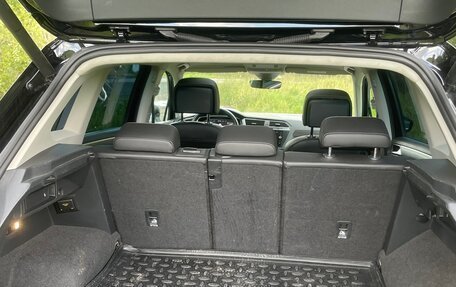 Volkswagen Tiguan II, 2021 год, 2 400 000 рублей, 7 фотография