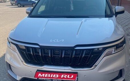 KIA Carnival, 2022 год, 4 500 000 рублей, 6 фотография