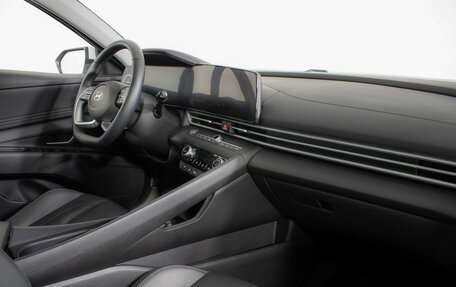 Hyundai Elantra, 2024 год, 2 565 000 рублей, 19 фотография