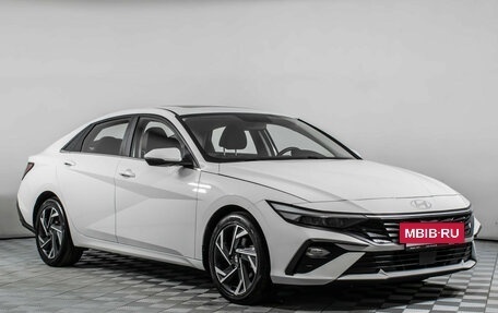 Hyundai Elantra, 2024 год, 2 565 000 рублей, 13 фотография