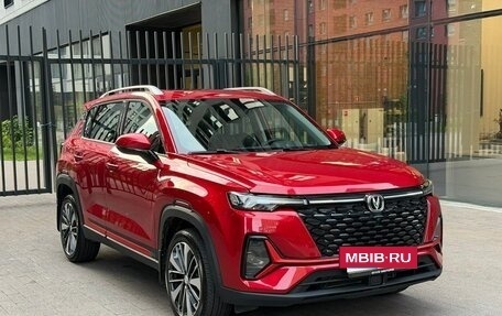 Changan CS35 Plus, 2023 год, 1 650 000 рублей, 2 фотография