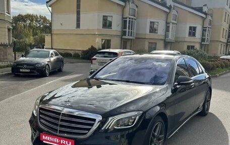 Mercedes-Benz S-Класс, 2019 год, 4 750 000 рублей, 3 фотография