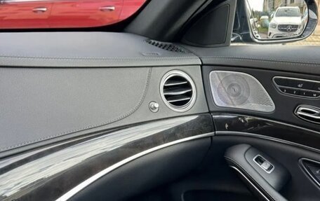 Mercedes-Benz S-Класс, 2019 год, 4 750 000 рублей, 20 фотография
