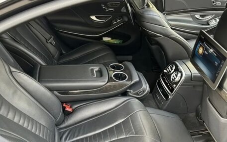 Mercedes-Benz S-Класс, 2019 год, 4 750 000 рублей, 23 фотография