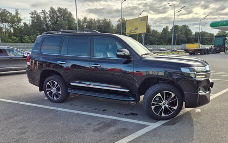 Toyota Land Cruiser 200, 2020 год, 11 000 000 рублей, 4 фотография