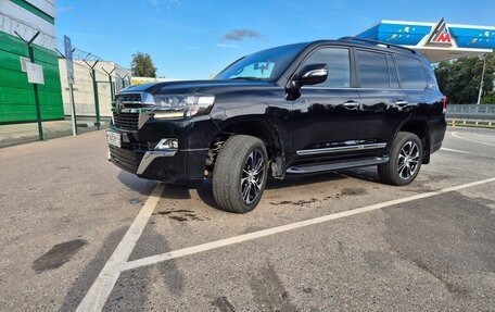 Toyota Land Cruiser 200, 2020 год, 11 000 000 рублей, 2 фотография