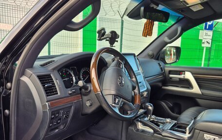Toyota Land Cruiser 200, 2020 год, 11 000 000 рублей, 9 фотография