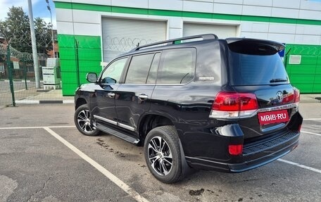 Toyota Land Cruiser 200, 2020 год, 11 000 000 рублей, 8 фотография