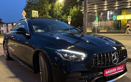 Mercedes-Benz E-Класс, 2019 год, 5 500 000 рублей, 12 фотография