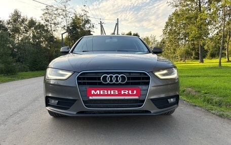 Audi A4, 2013 год, 1 300 000 рублей, 22 фотография