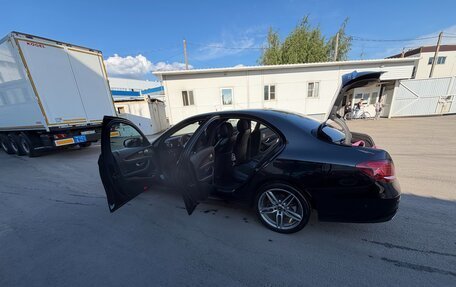 Mercedes-Benz E-Класс, 2019 год, 3 600 000 рублей, 2 фотография