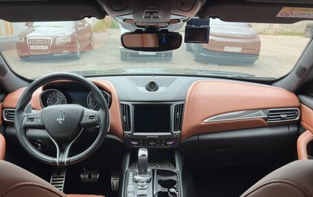 Maserati Levante I, 2020 год, 5 980 000 рублей, 5 фотография