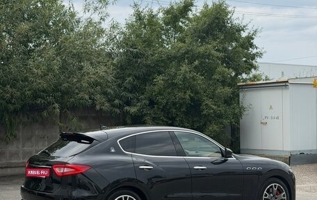 Maserati Levante I, 2020 год, 5 980 000 рублей, 2 фотография