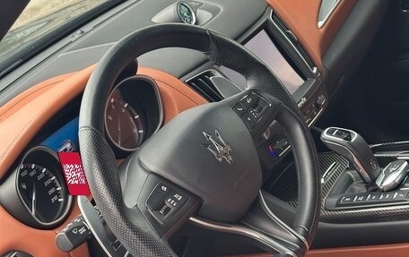 Maserati Levante I, 2020 год, 5 980 000 рублей, 9 фотография