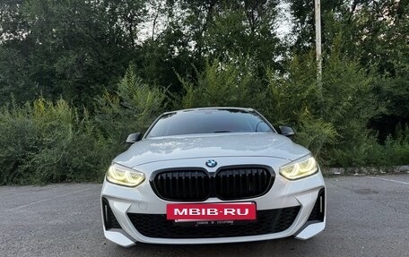 BMW 1 серия, 2021 год, 2 290 000 рублей, 14 фотография