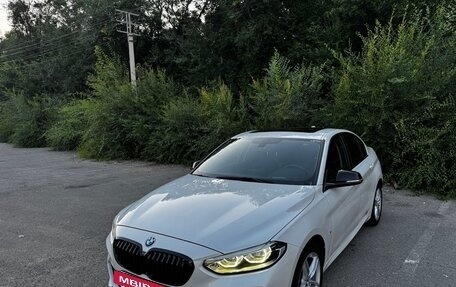 BMW 1 серия, 2021 год, 2 290 000 рублей, 23 фотография