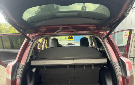 Toyota RAV4, 2017 год, 3 000 000 рублей, 20 фотография