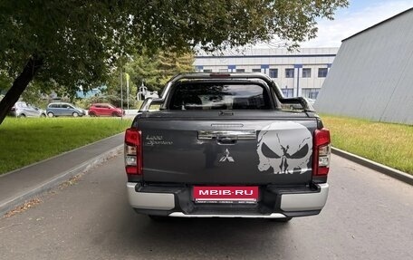 Mitsubishi L200 IV рестайлинг, 2022 год, 3 670 000 рублей, 4 фотография