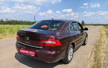 Skoda Superb III рестайлинг, 2010 год, 850 000 рублей, 2 фотография