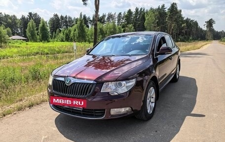 Skoda Superb III рестайлинг, 2010 год, 850 000 рублей, 4 фотография